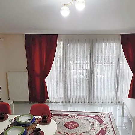 Fidan Aparts ホテル 4*
